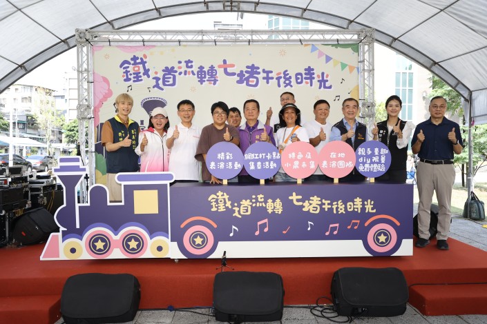 D1CD5F47-BE71-401B-B18F-D52C706F7DBB