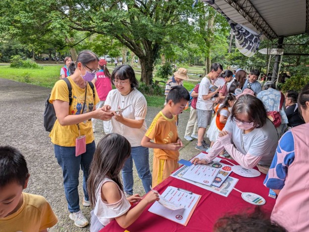 3. 教學怎麼使用網路查書.JPG