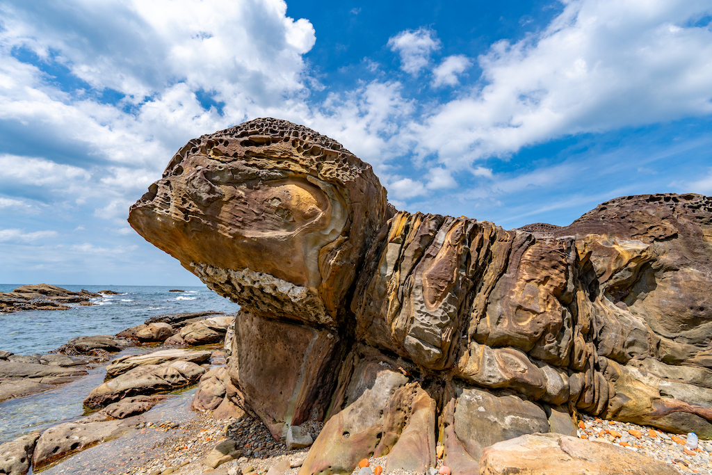 情人湖濱海大道-海龜岩